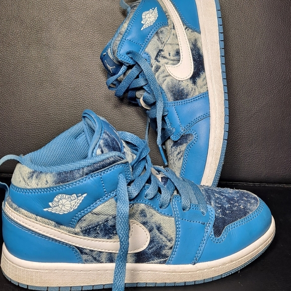aj1 mid denim